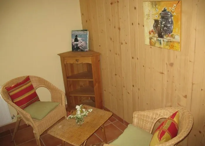 בית הארחה La Ferme Du Chapi 3*